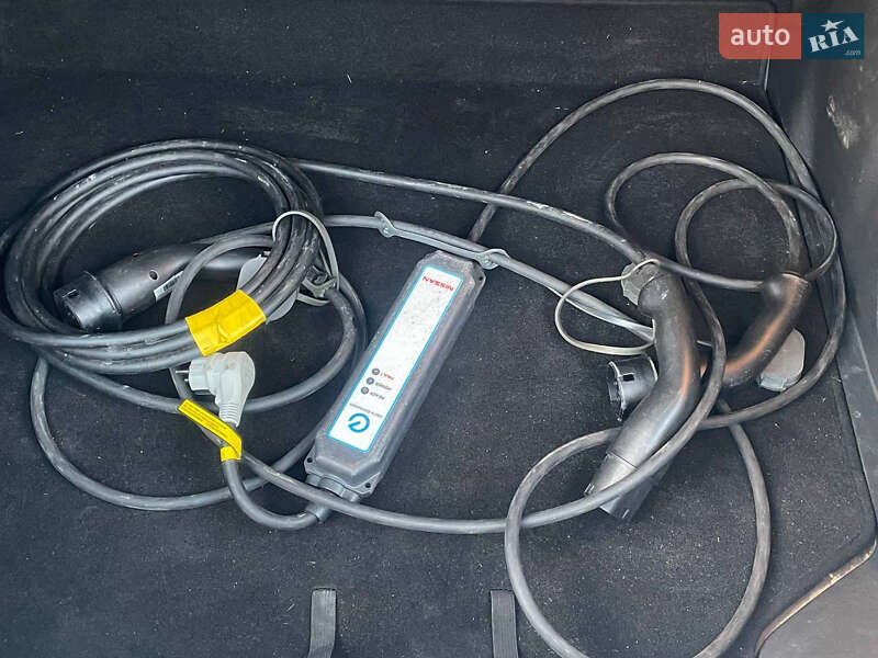 Хэтчбек Nissan Leaf 2020 в Луцке фото 49 Хэтчбек Nissan Leaf 2020 в Луцке