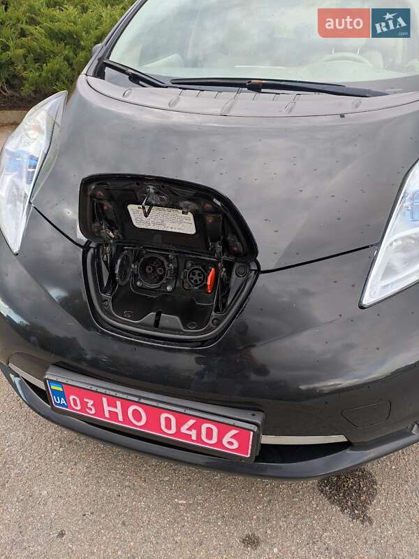 Хэтчбек Nissan Leaf 2012 в Умани фото 22 Хэтчбек Nissan Leaf 2012 в Умани