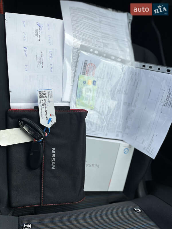 Хэтчбек Nissan Leaf 2020 в Кропивницком