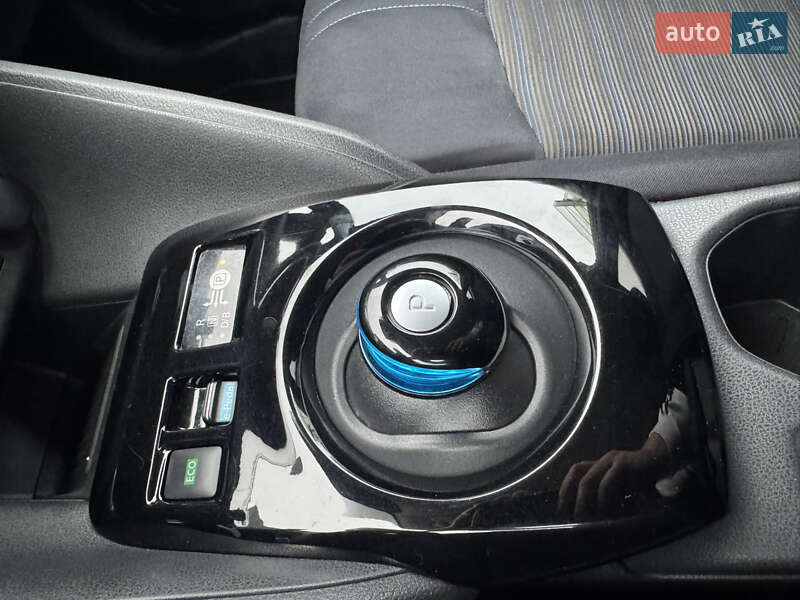 Хэтчбек Nissan Leaf 2018 в Луцке
