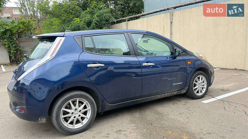 Хэтчбек Nissan Leaf 2017 в Одессе фото 2 Хэтчбек Nissan Leaf 2017 в Одессе
