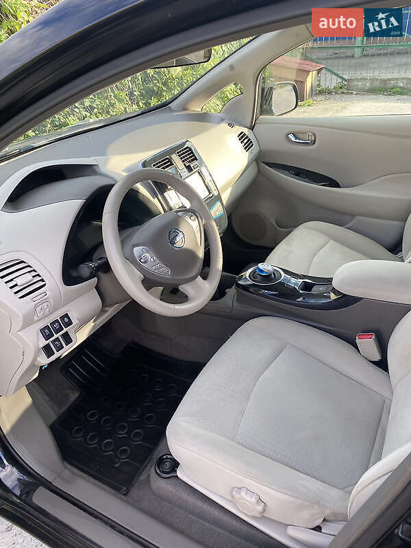 Хэтчбек Nissan Leaf 2011 в Ивано-Франковске фото 3 Хэтчбек Nissan Leaf 2011 в Ивано-Франковске