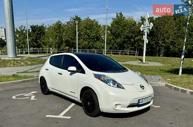 Хэтчбек Nissan Leaf 2014 в Виннице