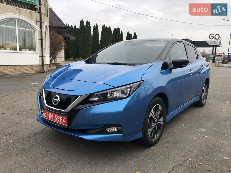 Хэтчбек Nissan Leaf 2020 в Хусте фото Хэтчбек Nissan Leaf 2020 в Хусте