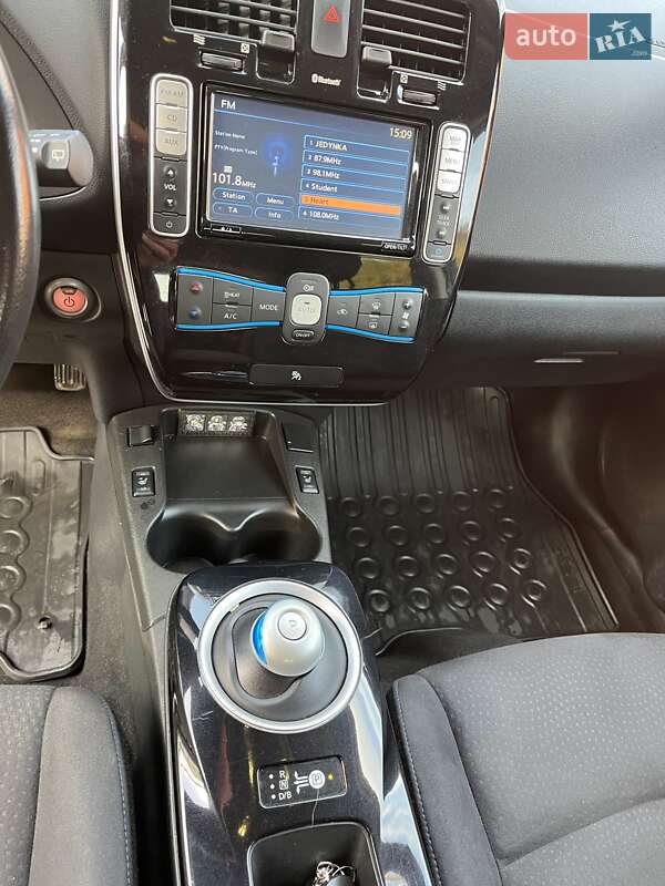 Хэтчбек Nissan Leaf 2015 в Виннице фото 9 Хэтчбек Nissan Leaf 2015 в Виннице