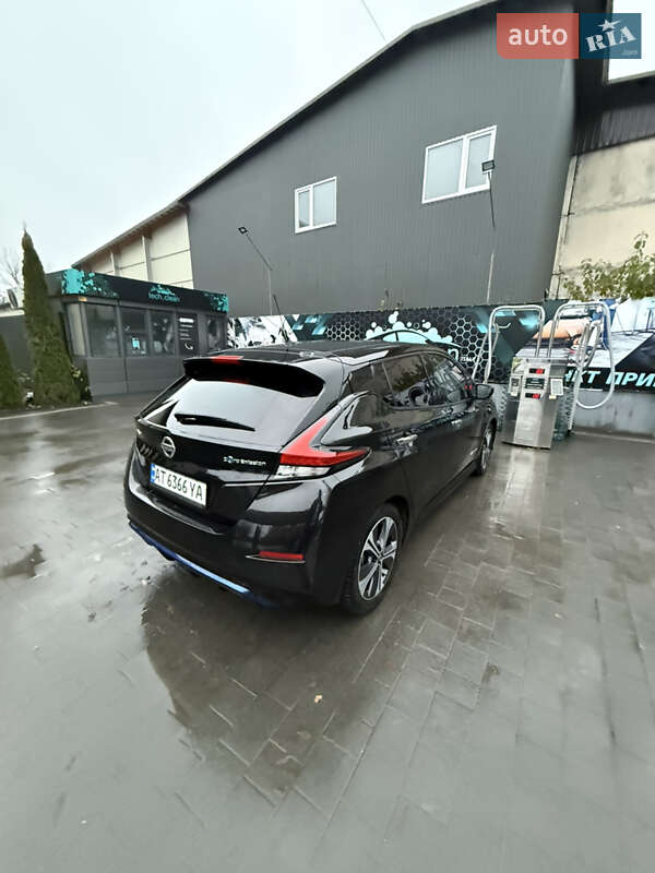 Хэтчбек Nissan Leaf 2018 в Ивано-Франковске