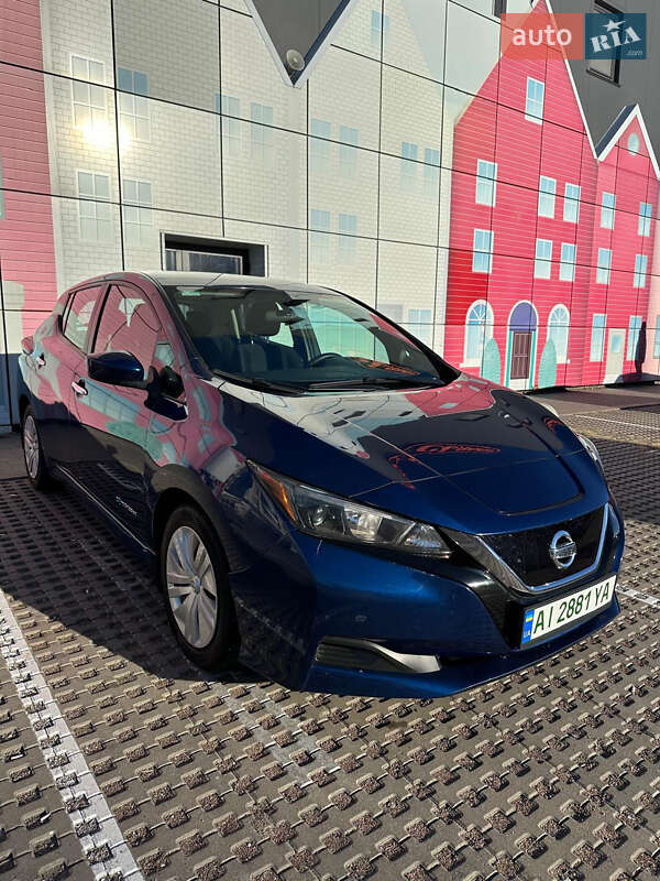 Хетчбек Nissan Leaf 2018 в Києві
