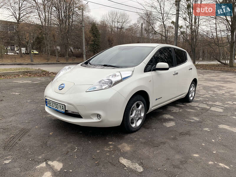 Хэтчбек Nissan Leaf 2017 в Виннице фото 2 Хэтчбек Nissan Leaf 2017 в Виннице