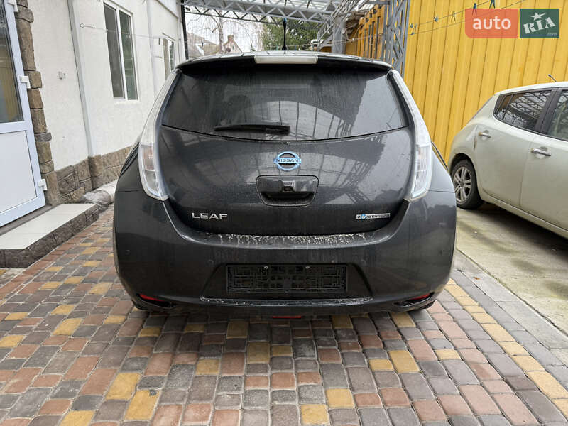 Хэтчбек Nissan Leaf 2012 в Умани фото 30 Хэтчбек Nissan Leaf 2012 в Умани