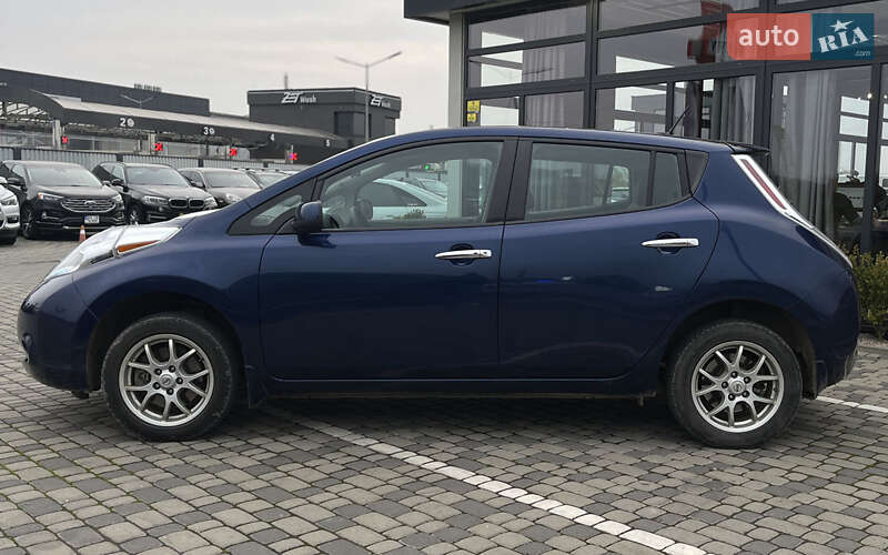 Хэтчбек Nissan Leaf 2016 в Мукачево