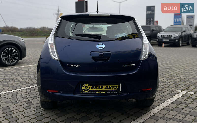 Хэтчбек Nissan Leaf 2016 в Мукачево