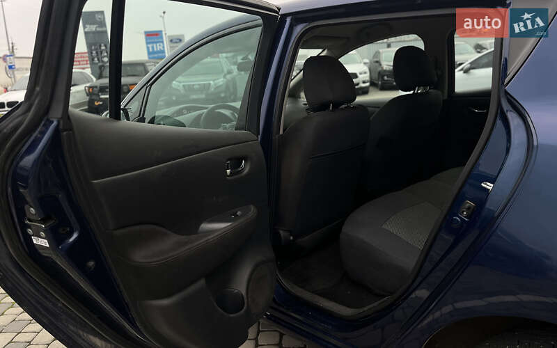 Хэтчбек Nissan Leaf 2016 в Мукачево