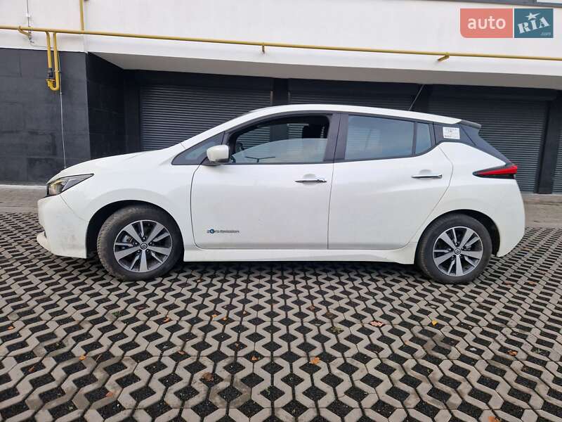 Хэтчбек Nissan Leaf 2019 в Луцке