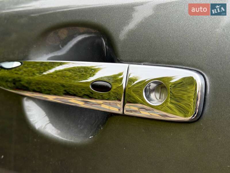 Хэтчбек Nissan Leaf 2021 в Самборе