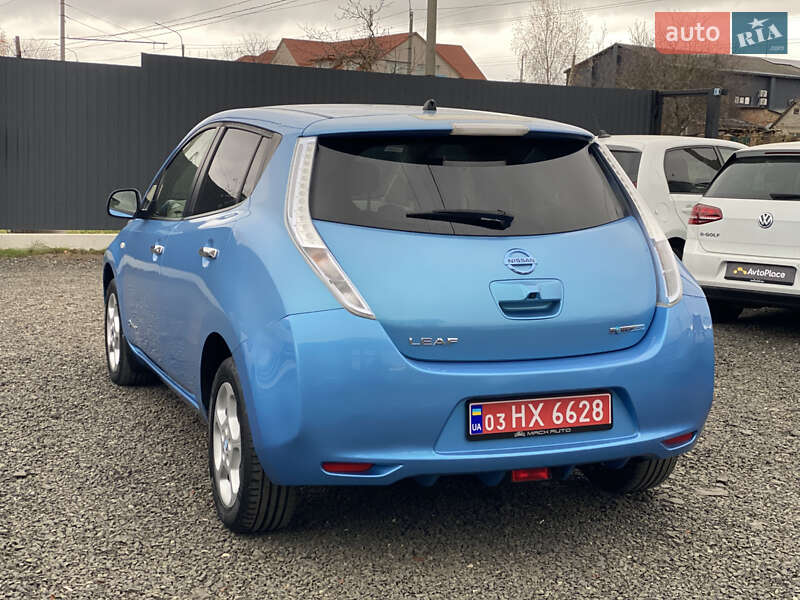 Хэтчбек Nissan Leaf 2011 в Луцке