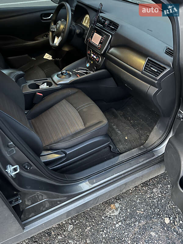 Хетчбек Nissan Leaf 2018 в Харкові