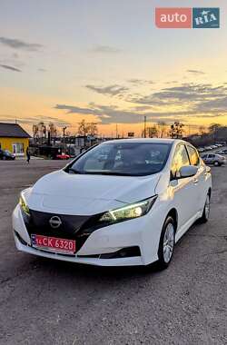 Хэтчбек Nissan Leaf 2022 в Ровно