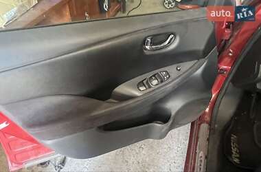 Хэтчбек Nissan Leaf 2013 в Черкассах