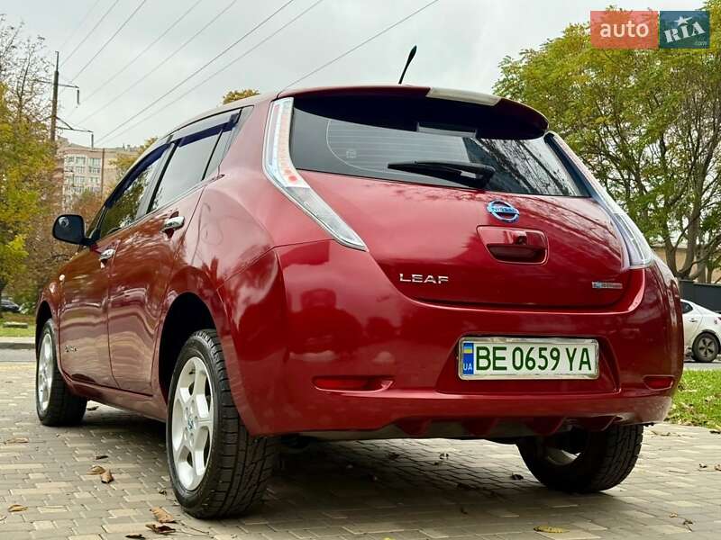 Хэтчбек Nissan Leaf 2012 в Николаеве фото 2 Хэтчбек Nissan Leaf 2012 в Николаеве
