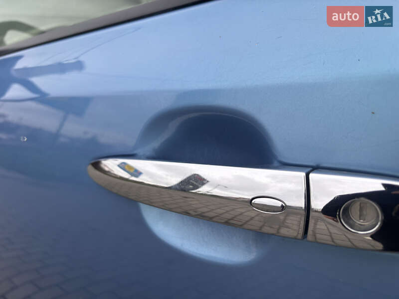 Хэтчбек Nissan Leaf 2012 в Полтаве фото 19 Хэтчбек Nissan Leaf 2012 в Полтаве