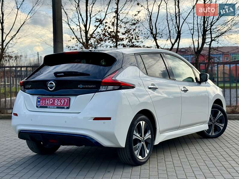 Хэтчбек Nissan Leaf 2021 в Бердичеве