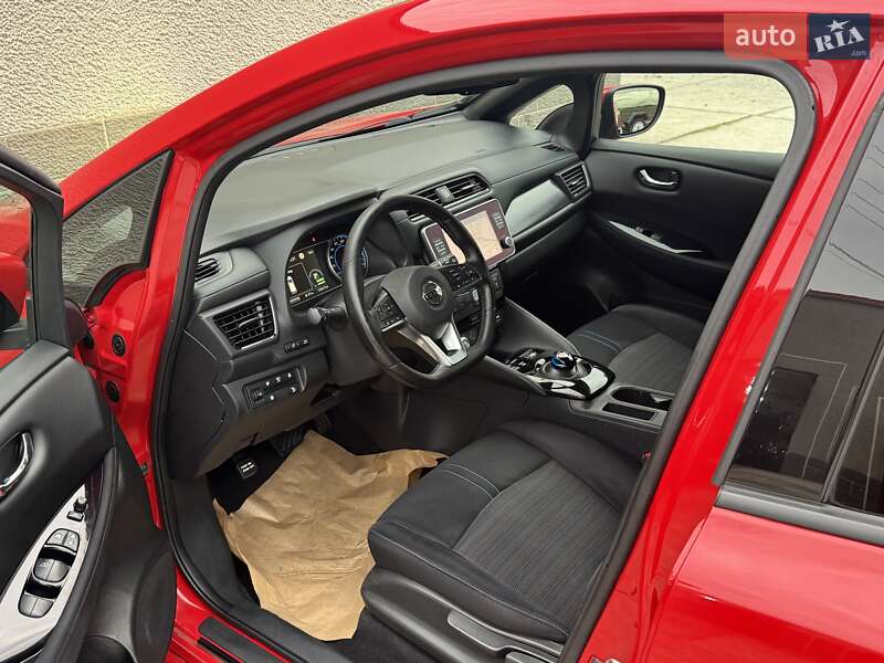 Хэтчбек Nissan Leaf 2020 в Днепре фото 6 Хэтчбек Nissan Leaf 2020 в Днепре