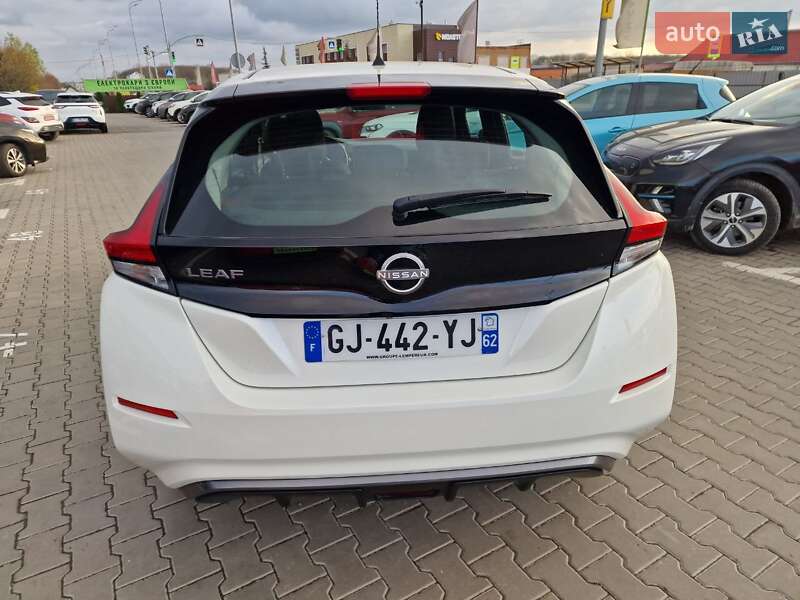 Хэтчбек Nissan Leaf 2022 в Виннице