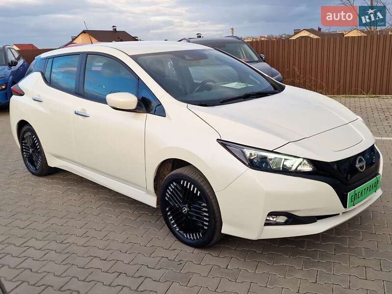 Хэтчбек Nissan Leaf 2022 в Виннице