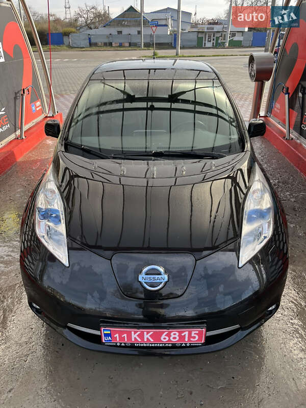 Хетчбек Nissan Leaf 2016 в Полтаві