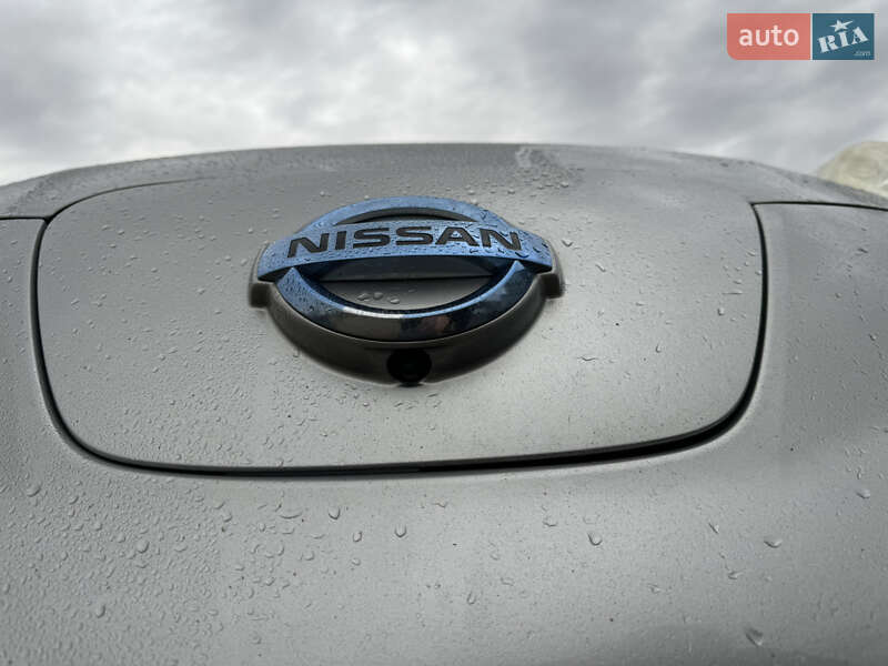 Хэтчбек Nissan Leaf 2014 в Ровно фото 4 Хэтчбек Nissan Leaf 2014 в Ровно