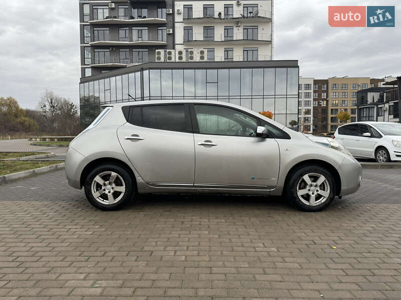 Хэтчбек Nissan Leaf 2014 в Ровно фото 8 Хэтчбек Nissan Leaf 2014 в Ровно