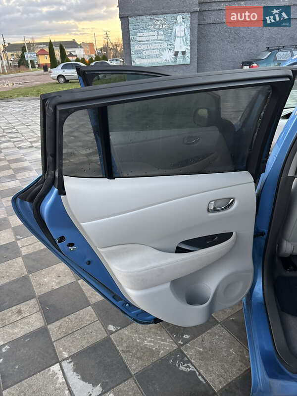 Хэтчбек Nissan Leaf 2011 в Черкассах фото 15 Хэтчбек Nissan Leaf 2011 в Черкассах
