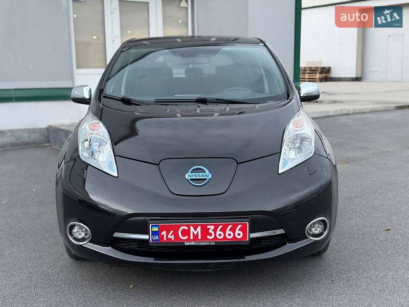 Хэтчбек Nissan Leaf 2014 в Виннице