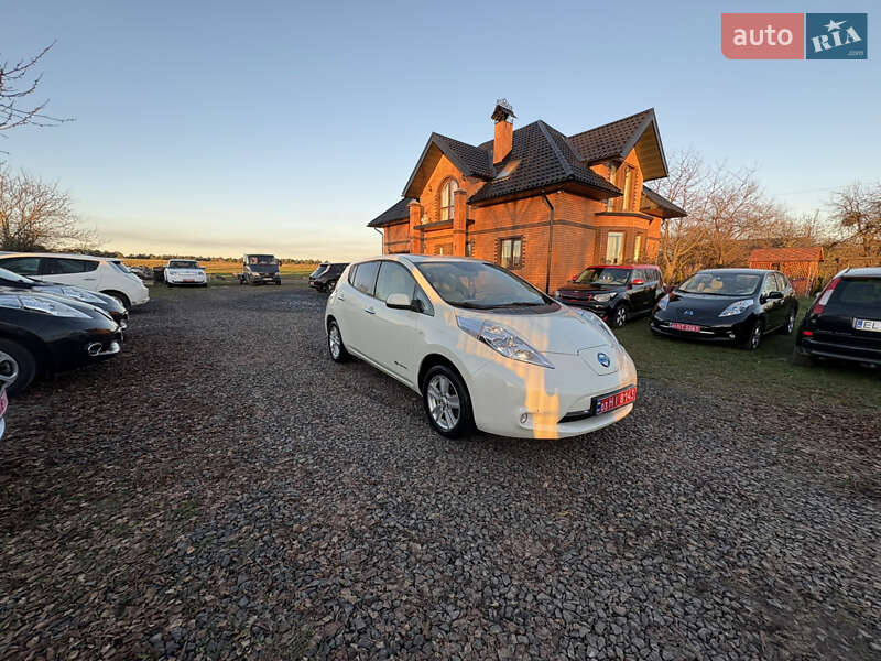 Хэтчбек Nissan Leaf 2012 в Луцке