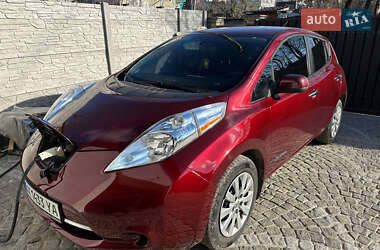 Хетчбек Nissan Leaf 2017 в Хмельницькому
