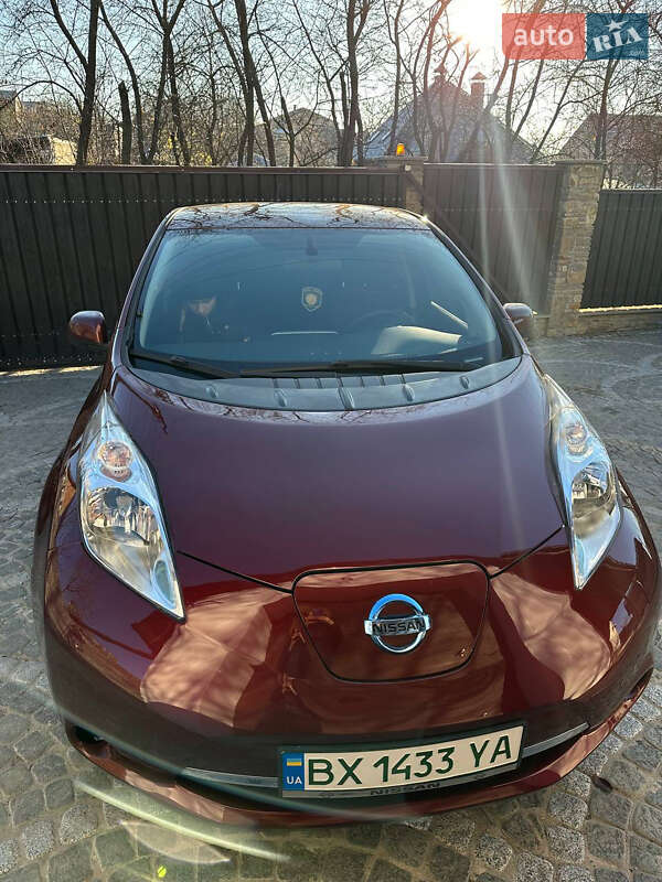 Хетчбек Nissan Leaf 2017 в Хмельницькому фото 19 Хетчбек Nissan Leaf 2017 в Хмельницькому