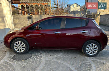 Хетчбек Nissan Leaf 2017 в Хмельницькому