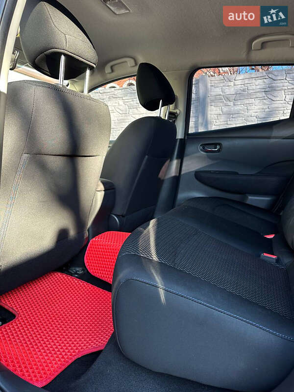 Хетчбек Nissan Leaf 2017 в Хмельницькому фото 50 Хетчбек Nissan Leaf 2017 в Хмельницькому