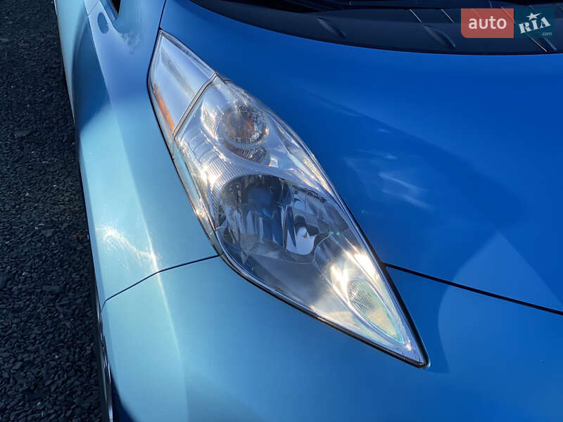 Хэтчбек Nissan Leaf 2014 в Луцке фото 35 Хэтчбек Nissan Leaf 2014 в Луцке