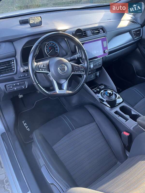Хэтчбек Nissan Leaf 2020 в Ивано-Франковске