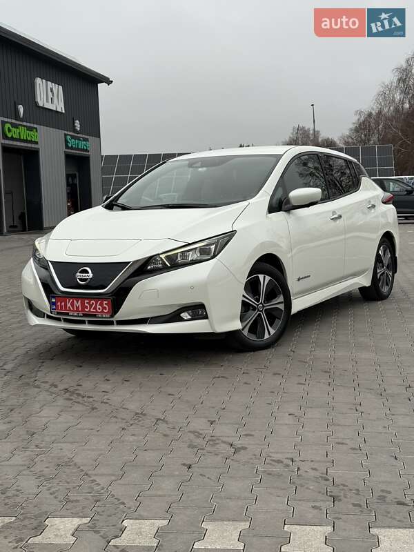 Хэтчбек Nissan Leaf 2018 в Владимире