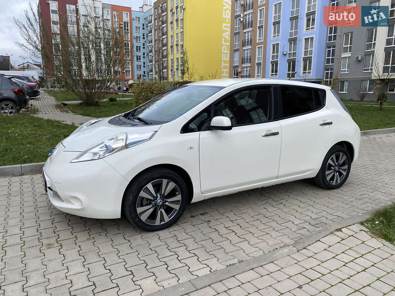 Хэтчбек Nissan Leaf 2014 в Черновцах фото 11 Хэтчбек Nissan Leaf 2014 в Черновцах