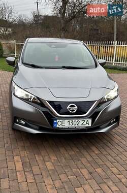 Хетчбек Nissan Leaf 2019 в Чернівцях