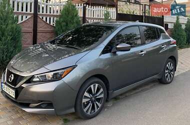 Хетчбек Nissan Leaf 2021 в Солоному