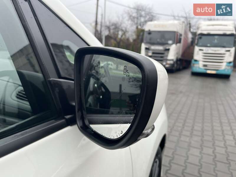 Хэтчбек Nissan Leaf 2019 в Виннице