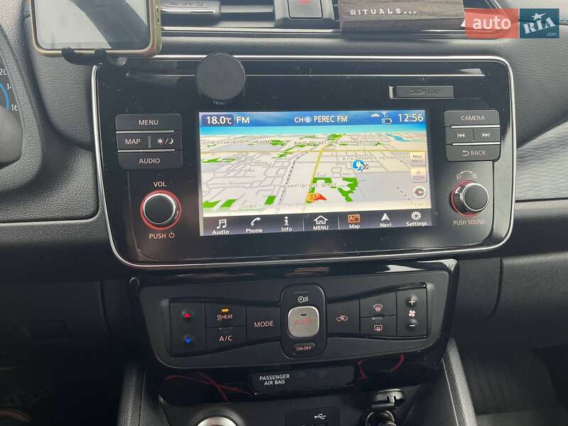 Хэтчбек Nissan Leaf 2019 в Виннице