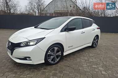 Хэтчбек Nissan Leaf 2018 в Хорошеве