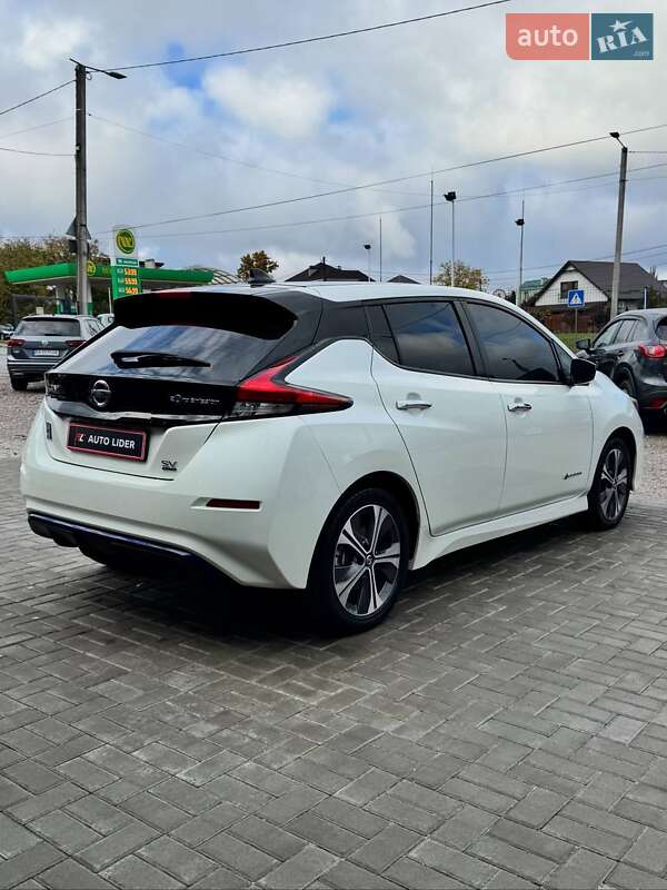 Хетчбек Nissan Leaf 2019 в Кропивницькому фото 5 Хетчбек Nissan Leaf 2019 в Кропивницькому