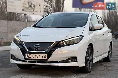 Хэтчбек Nissan Leaf 2019 в Днепре