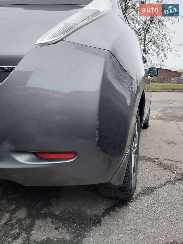 Хэтчбек Nissan Leaf 2015 в Харькове